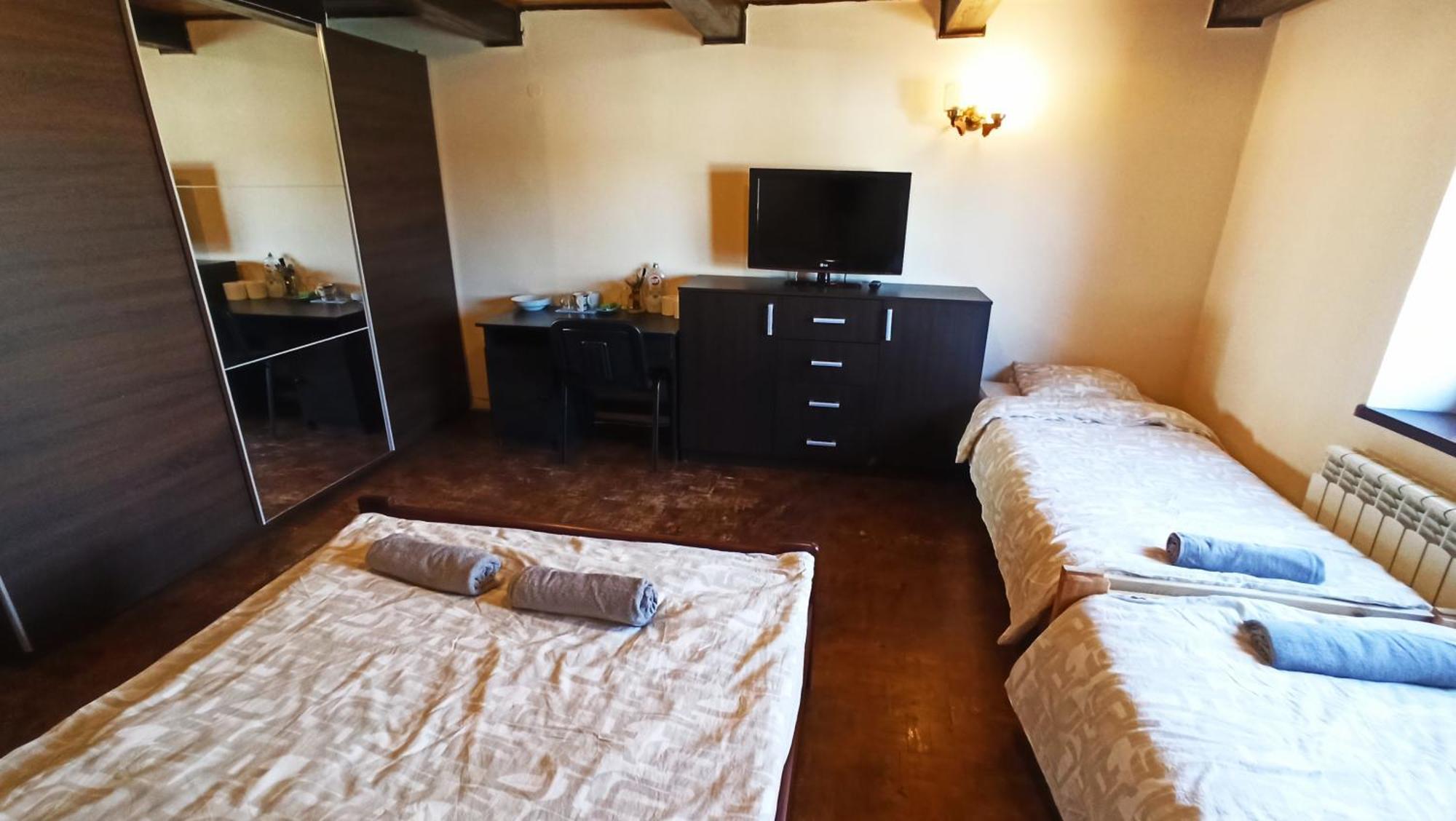 Hostel Komfort Borek - Krakow — Zdjęcia 1